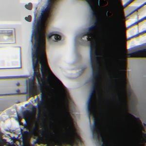 Meet your Posher, Deanna